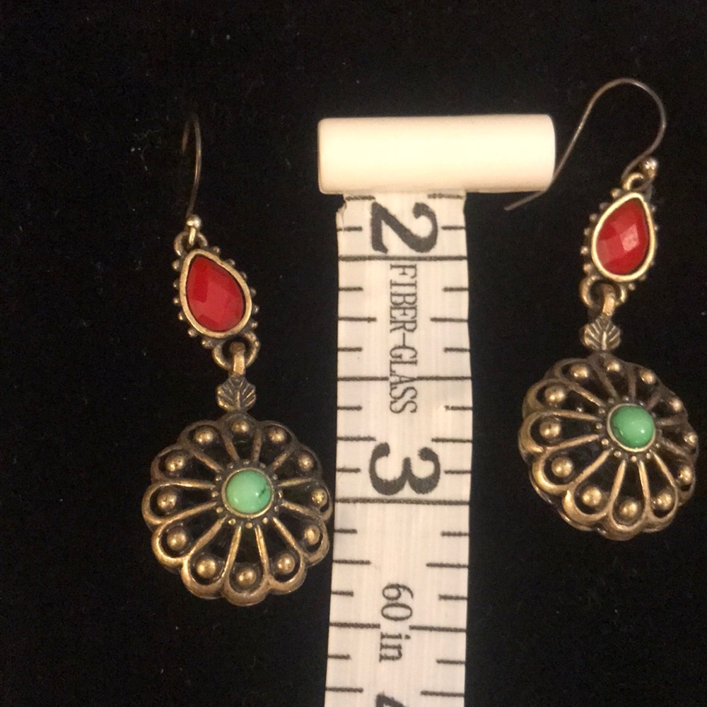 Earring - Picture 2 of 2